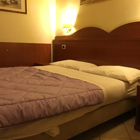 Terminal House רומא