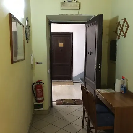 Hotel Terminal House