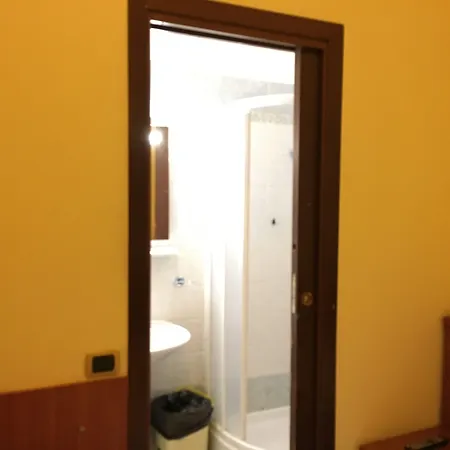 Terminal House 2*
