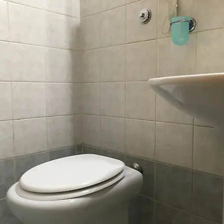 Terminal House Hotel 2*