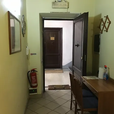 Hotel Terminal House