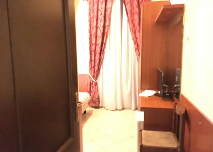 Terminal House Hotel 2*